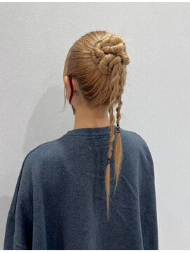 ナンバー 大分中央町店(N°) 【シオリ】@sor329___☆【ヘアセット】流行りのカチモリ♪