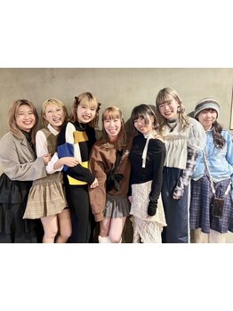 各分野のスペシャリストが集結！話しやすい雰囲気の女性スタッフがあなたの理想を聞き取ります♪