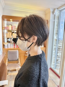 スニップ(Snip) 大人可愛いくびれショートハンサムショート透明感カラーアッシュ