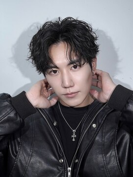 ハイプ 三宮(HYPE) スパイラルパーマ/シャドウパーマ/メンズパーマ/眉ワックス