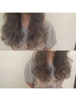 ロロ(LoLo.)&nbsp;透明感☆スモーキーグレージュカラー♪　