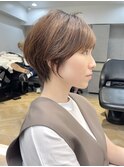 くびれショート_マッシュショート_ショートボブ_グレージュ
