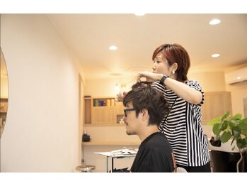 トレソル(tresor)の写真/流行りのパーマスタイルも好評！理想の雰囲気のあるスタイルで差をつけよう♪