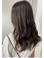 ユルフ(yulf)&nbsp;艶グレージュでぷるん髪♪[津市/津駅/久居/久居駅]