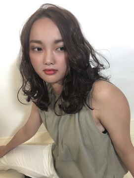 スターチス 西船橋(statice) リッチウェーブ×センター分けで大人カジュアルなスタイルに