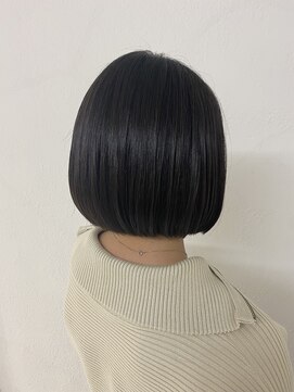 アングゥ ウル(ungu ul) ミニボブ/艶ボブ/艶カラー