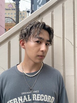 メンズサロンロス(LOSS) 細めハイライト×波巻きスパイラル