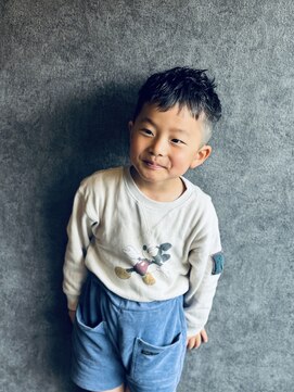 ベース(BASE) Cafe&Barber BASE×刈り上げキッズ
