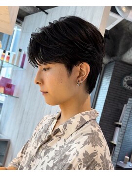 アクシー ヘアーアンドメイク(AXY HAIR&MAKE) ニュアンスパーマハンサムショート毛流れパーマ毛流れ縮毛矯正