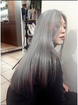 サロン ド ビカ(Salon de bika)&nbsp;ケアブリーチ超ハイトーンシルバーカラー×オージュア