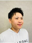 ワイルドアップバングスキンフェードアイロンパーマ爽やか