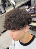 波巻きスパイラルメンズパーマくるくるパーマメンズマッシュ