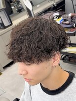 オーバルバイアピッシュ(OVARL by apish)&nbsp;波巻きスパイラルメンズパーマくるくるパーマメンズマッシュ