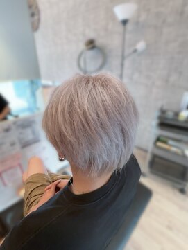 ネクストインバルサム 大和田店(NEXT in balsam) ホワイトシルバー