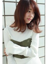 ラル(Lull)&nbsp;ロングボブ　グラデーション　ハイトーン　グレージュ　カラー