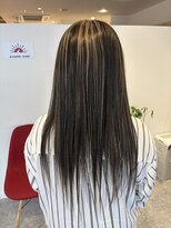 アズールサン 草加西口店(azule-sun) ハイライトカラー,アンブレラカラー,ベージュ,ロング【草加】