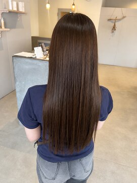 ニナル(Ninal) 上品ベージュの美髪ロング
