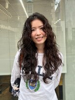 トオ(TOH) ウェーブヘアロングパーマレイヤーパーマ大きめパーマ