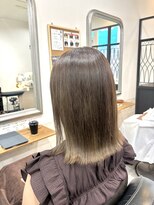ヘアアンドメイク 心座(hair&make)&nbsp;大人女性の透明感ミディアム