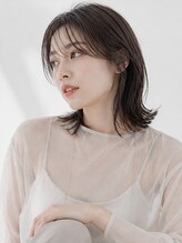 リアン 横須賀中央店(Lien)&nbsp;外ハネミディアム オリーブベージュ シースルーバング 20代