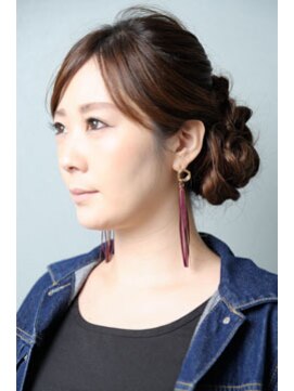 エミュー 笠間店(emu) パーティーシニヨンアップ