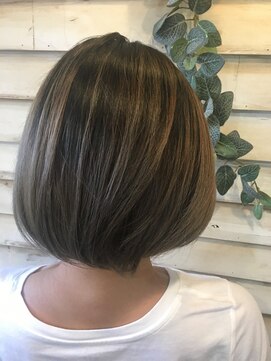 ヘッド トゥ ヘッド(head to head) プラチナバレイヤージュ☆