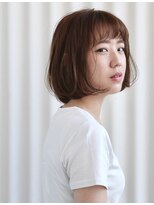 アーロン(aaron)&nbsp;ニュアンスをつけたシンプルボブ