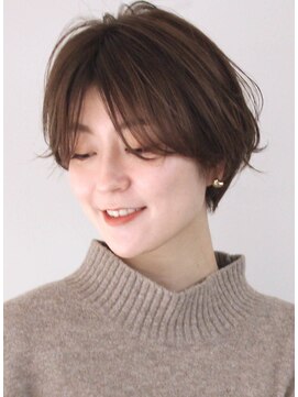 サーカス バイ ビュートリアム 青山(CIRCUS by BEAUTRIUM) 30代　40代　大人　耳かけショート　ショート　くびれショート