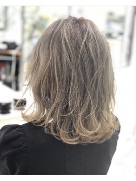 エクセル 横須賀モアーズ店(EXCEL) 動かしてかわいいバレイヤージュカラー