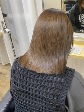 イオエ(ioe) 黒髪/ボブルフ/ネビージュ/小顔/ワンレン/髪質改善/グレージュ