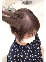 リップス デリコ(LIPS derico)&nbsp;【白髪ぼかしハイライト】　 施術前の写真は右にスワイプ