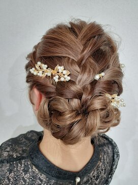 リムヘア(rim hair) 編み込みアップ