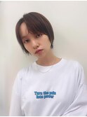 丸みショート×ポイントグリーン