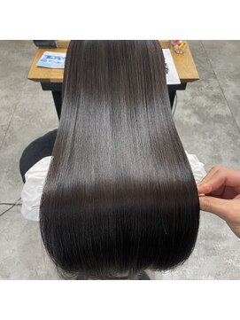 メルア バイ エイト つくば研究学園(Meluah by 8) 美髪矯正×カット