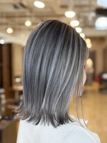 ブリッツレボルト(BLITZ R EVOLUT) シャドールーツs 柏駅/柏美容室/20代/30代/40代