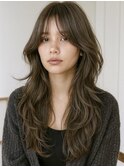 透明感×柔らかブラウンカラーの抜け感くびれレイヤーカット