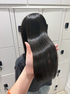 ケンジ 平塚 アネッタ(KENJE annetta) 艶髪/髪質改善/Aujuaトリートメント