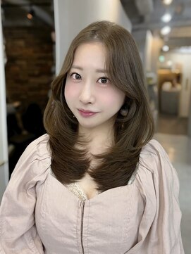 シーテメゾン(Ciete Maison) レイヤーカット×ミントベージュ×ミラートリートメント