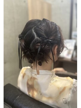 コティ(Kotii) 短めのボブでも楽しめるヘアアレンジ♪