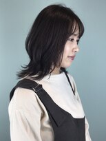 トレパルッキエーレ(tre parrucchiere)&nbsp;［-tre-］ミディアムウルフスタイル