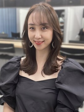 フォンズ(FONS) RIKA大人カワイイ王道レイヤースタイル