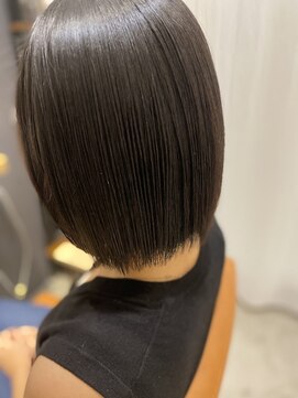 アキオドットヘアー(AKIO.hair) これであなたも美髪ショート! 髪質改善美髪クールボブ