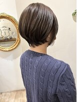 ゴーシェン 津田沼本店(Goshen)&nbsp;オリーブカラー×丸みショート