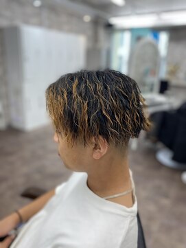 リファイン バイ アフィナー 本厚木店(Refine by Afinar) メンズパーマ［本厚木］