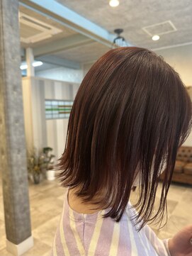 リノ カルバリ(Lino Calbari) ツヤかわピンクブラウン