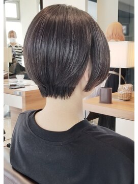 #黒髪ショート#前下がりショート#ベリーショート