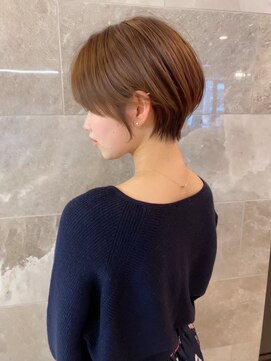 ロシェ 横浜店(loche) 小顔耳かけフェザーショート×髪質改善×くすみベージュ[横浜駅]