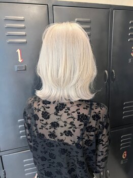 アーカイブ(Archive)の写真/初めてのハイトーンや今までにやったことのないヘアスタイルやカラーにも寄り添ってご提案致します。