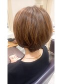 ショートボブ