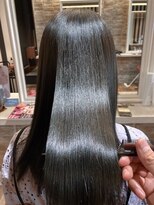 クロワ(croix)&nbsp;酸性ストレート＋髪質改善トリートメント